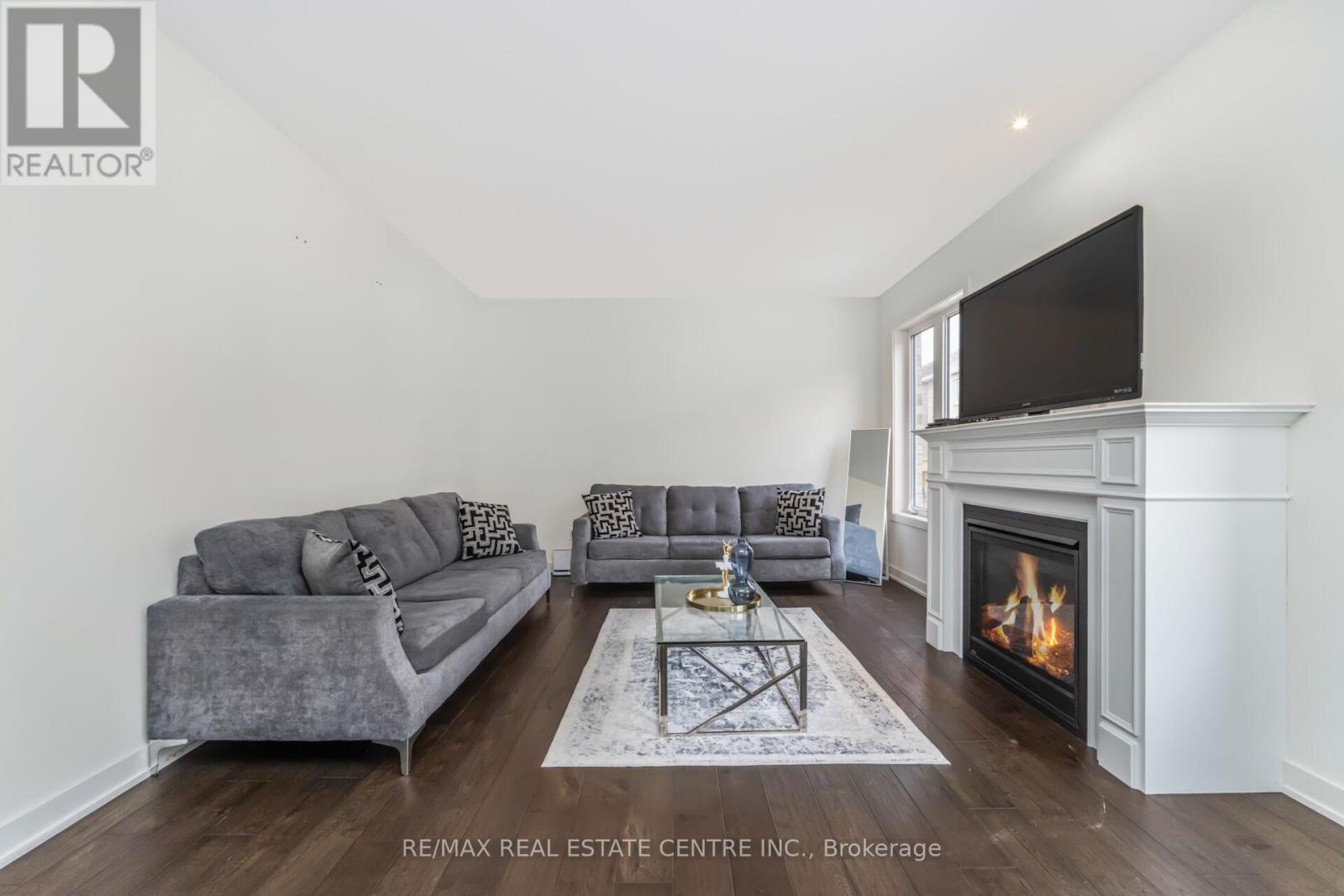 21 Kambalda Road, Brampton, Ontario  L7A 5J3 - Photo 12 - W12645100