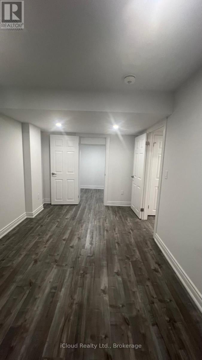 284 Landsborough Basment Avenue, Milton, Ontario  L9T 0T4 - Photo 12 - W12645102