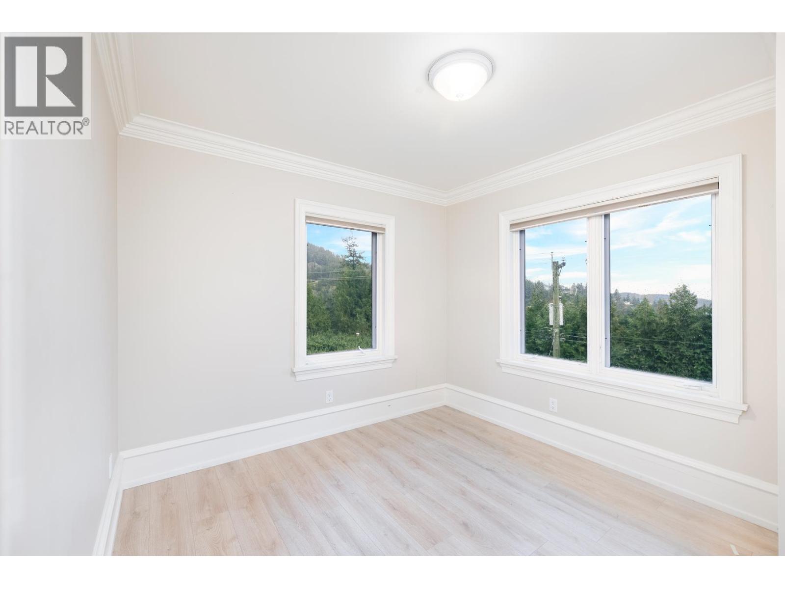 6220 Summit Avenue, West Vancouver, British Columbia  V7W 1Y2 - Photo 18 - R3074189