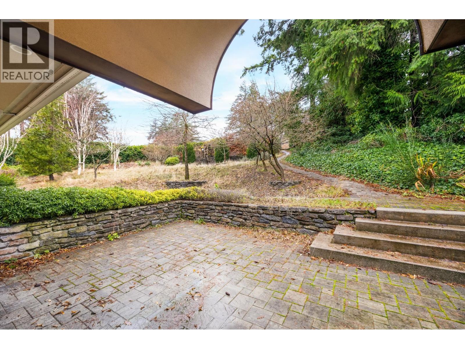 6220 Summit Avenue, West Vancouver, British Columbia  V7W 1Y2 - Photo 37 - R3074189