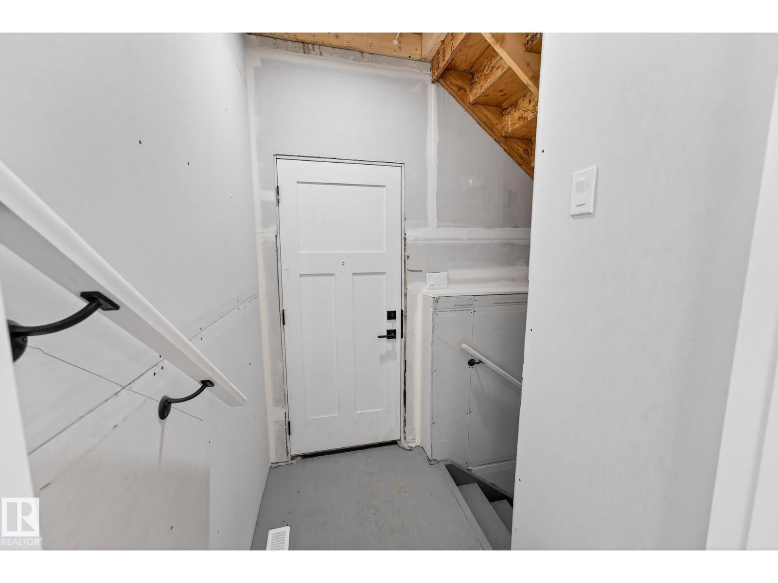 10241 92a Av, Morinville, Alberta  T8R 1A0 - Photo 36 - E4468483