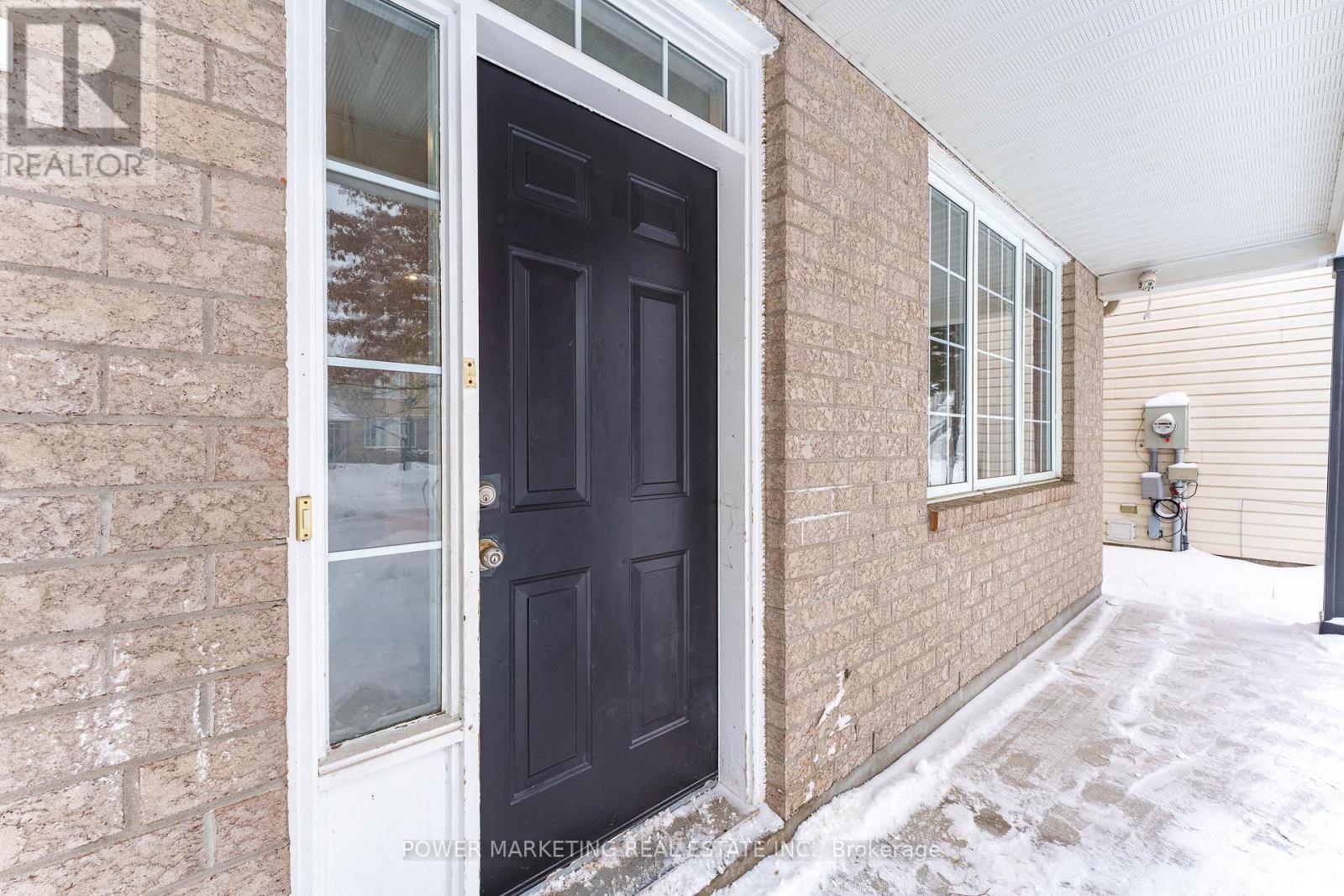 730 Scala Avenue, Ottawa, Ontario  K4A 4N8 - Photo 3 - X12645122