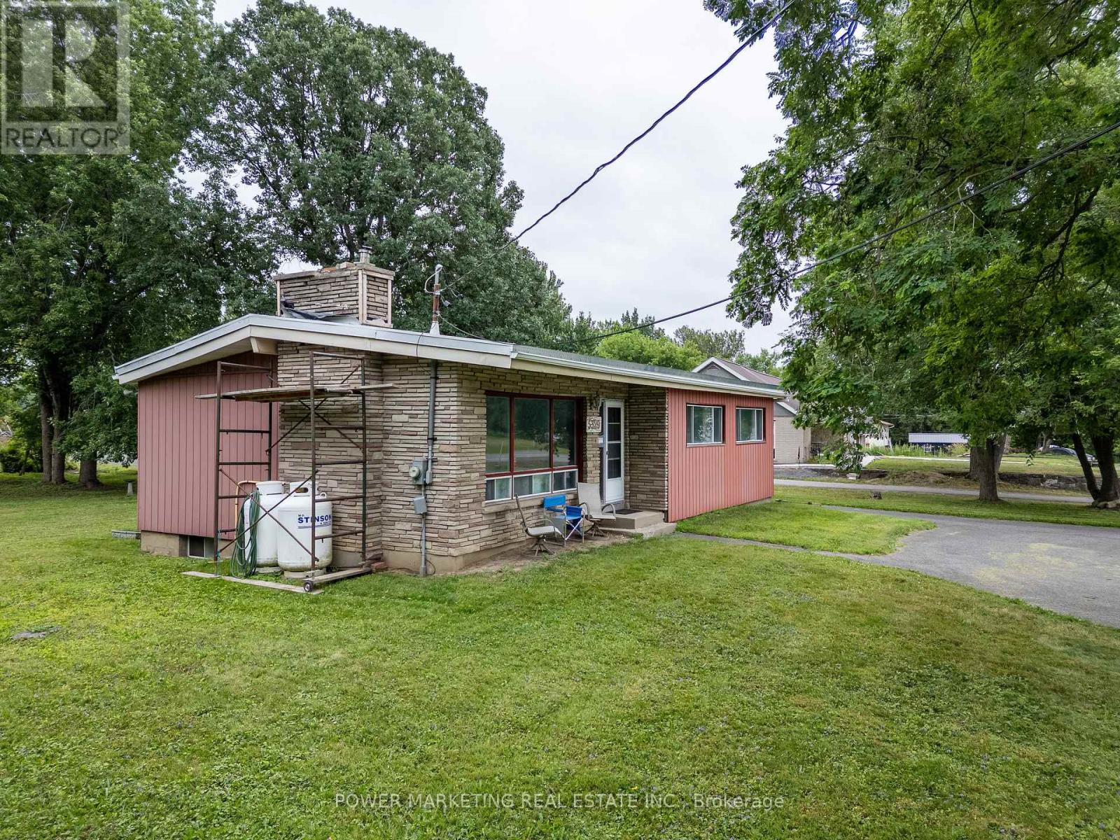 5329 Bank Street, Ottawa, Ontario  K1X 1H1 - Photo 6 - X12645132