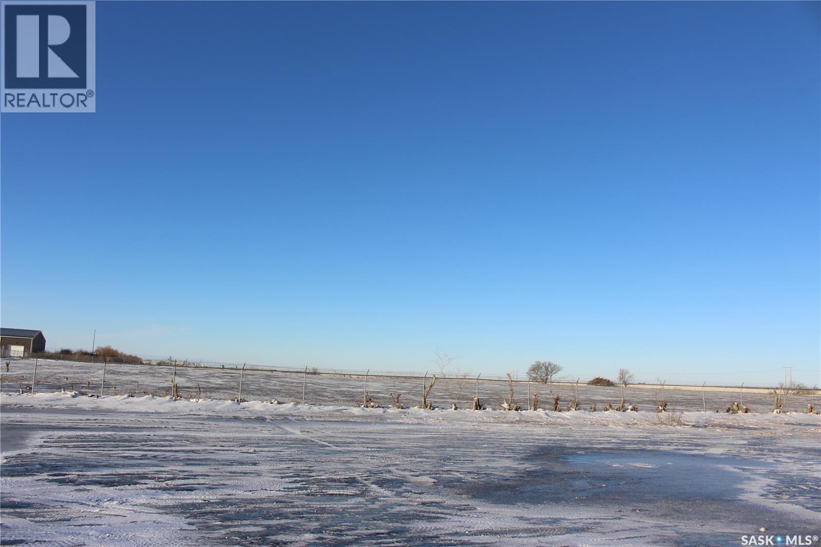 2020 Norwood Avenue, Moose Jaw, Saskatchewan  S6J 1E7 - Photo 12 - SK025804