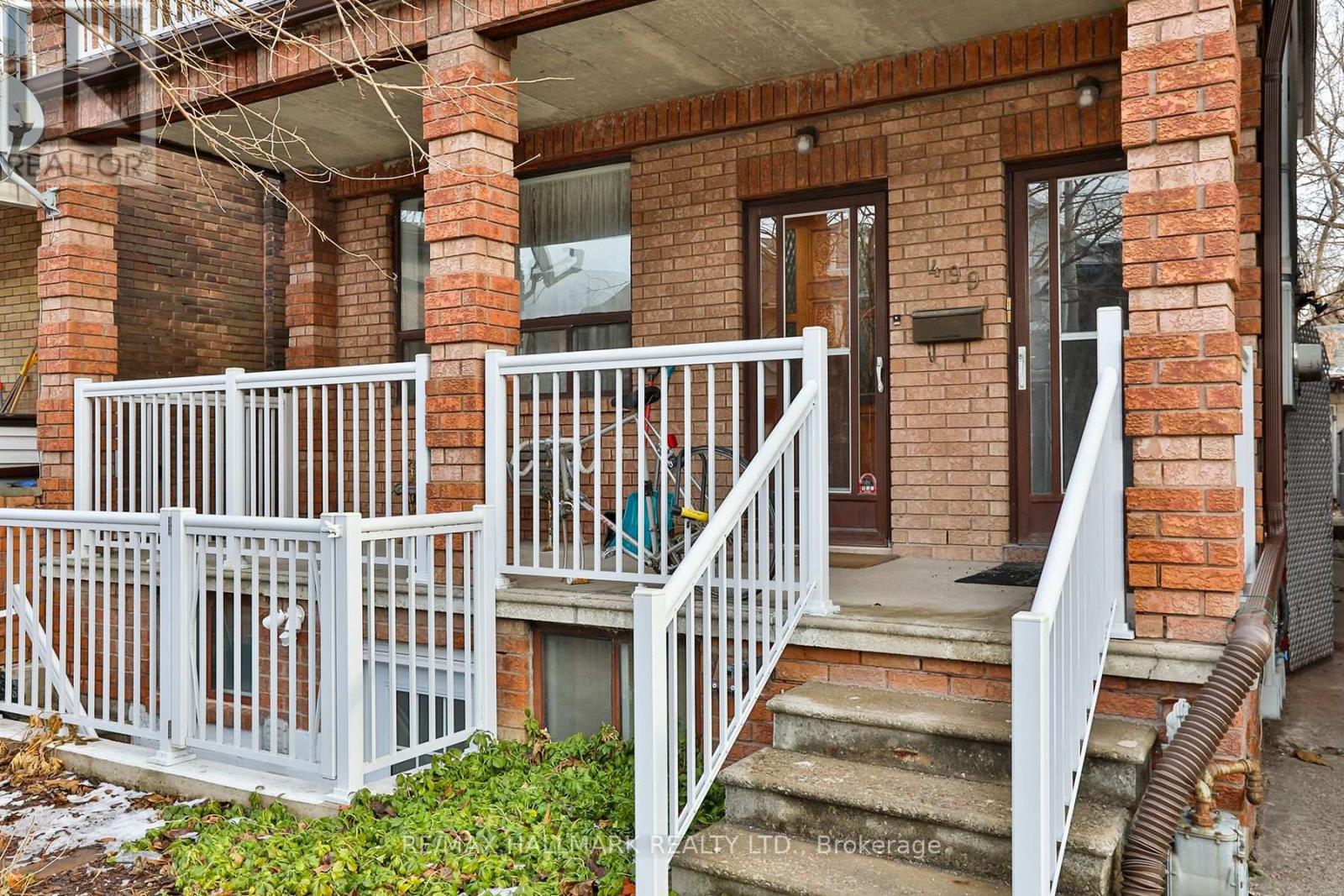 Unit 2 - 499 St Clarens Avenue, Toronto, Ontario  M6H 3W4 - Photo 23 - W12645114