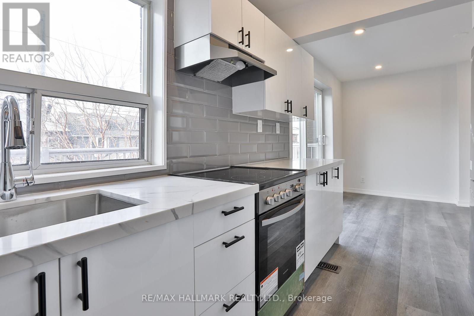 Unit 2 - 499 St Clarens Avenue, Toronto, Ontario  M6H 3W4 - Photo 9 - W12645114