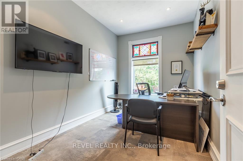 21 Bold Street, Hamilton, Ontario  L8P 1T3 - Photo 25 - X12645126