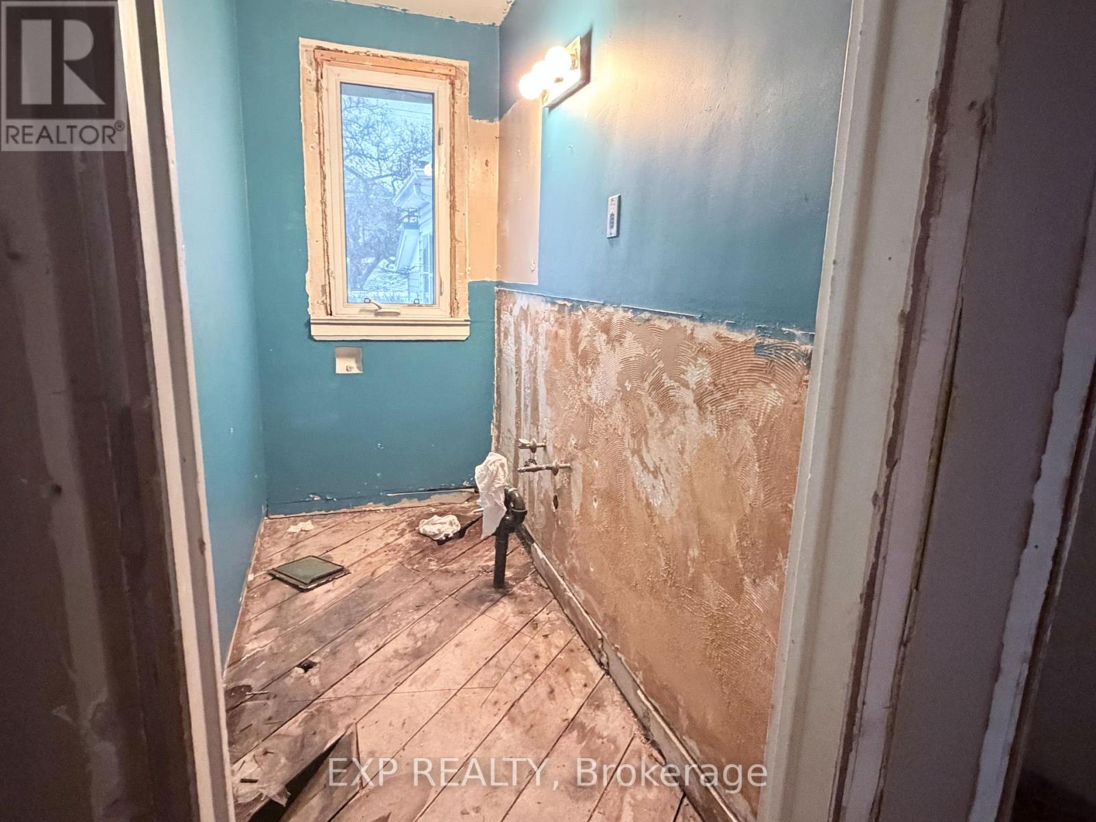 16 Nelson Street, Norfolk, Ontario  N3Y 3E3 - Photo 18 - X12644298