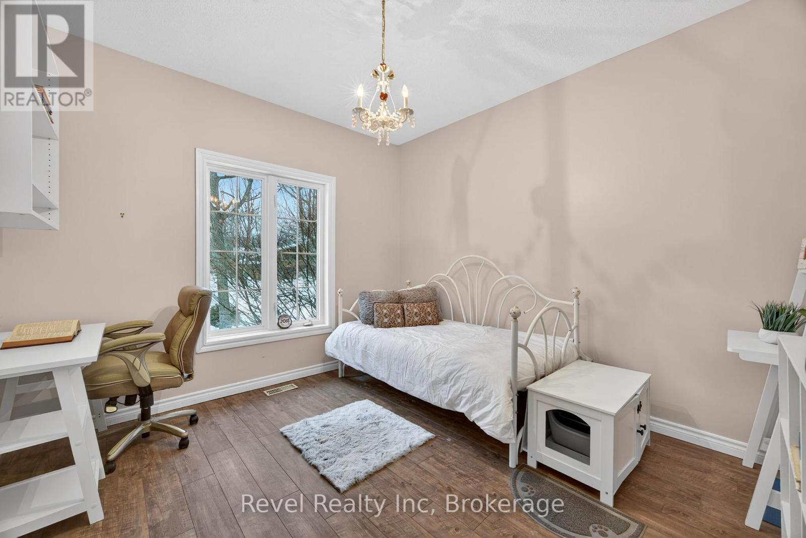 61 Rue Vanier, Tiny, Ontario  L9M 0J2 - Photo 13 - S12641284