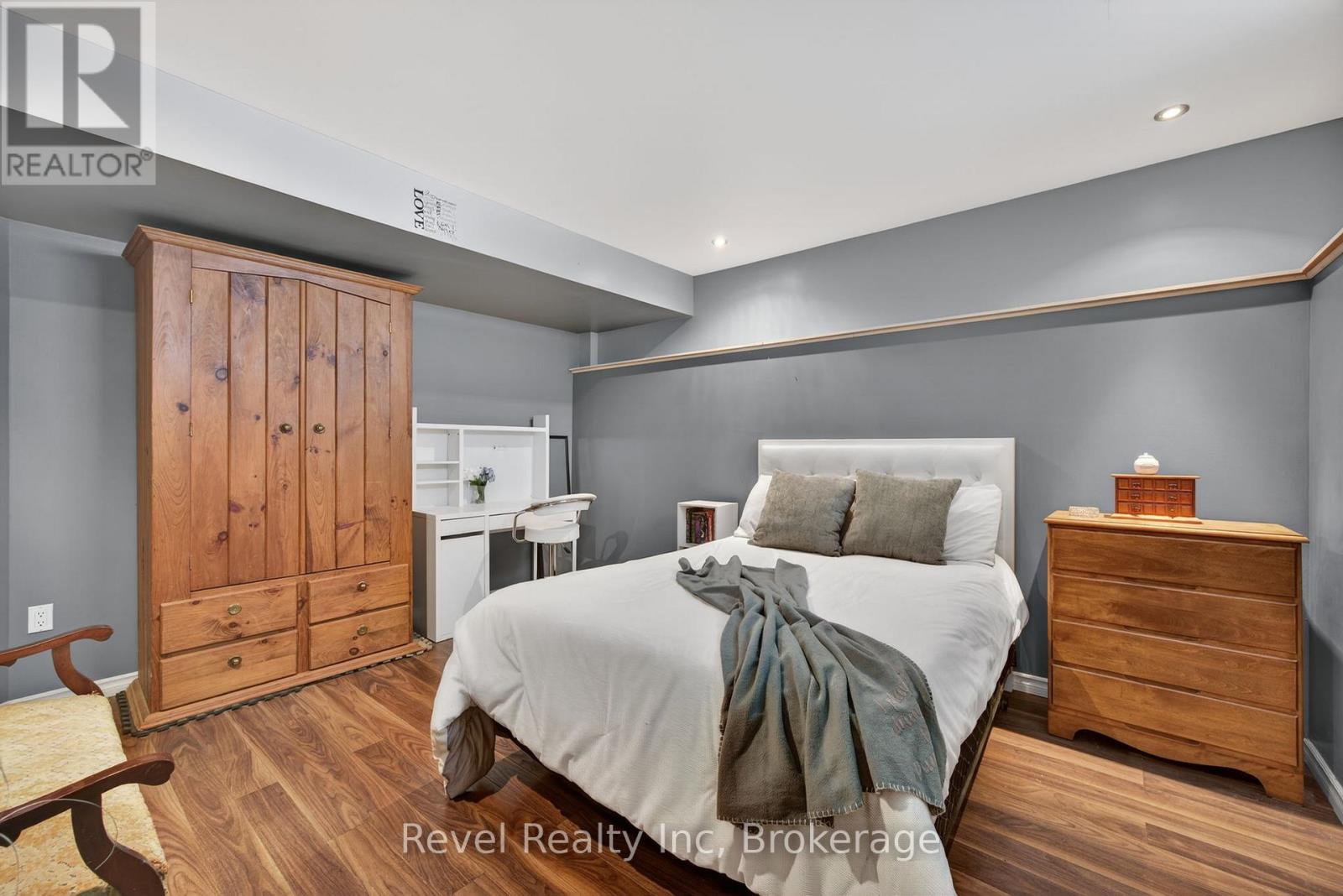 61 Rue Vanier, Tiny, Ontario  L9M 0J2 - Photo 23 - S12641284