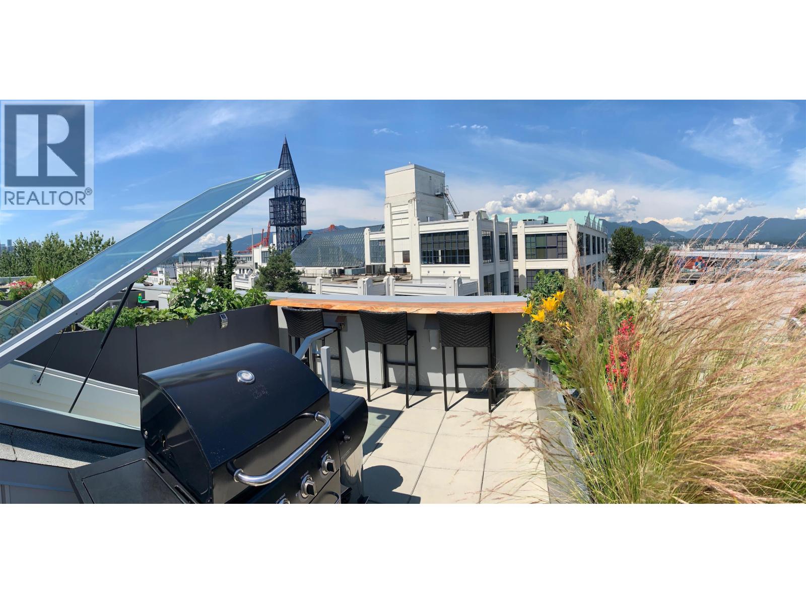 305 626 Alexander Street, Vancouver, British Columbia  V6A 1C9 - Photo 3 - R3074191