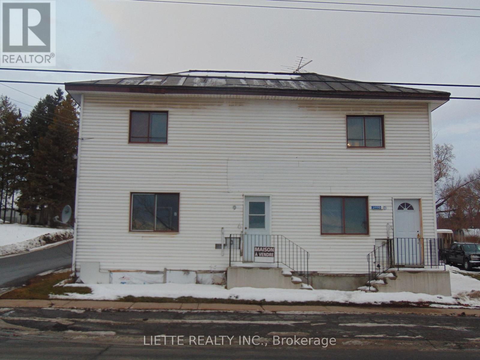 21919 Main Street, North Glengarry, Ontario  K0B 1H0 - Photo 2 - X12645144