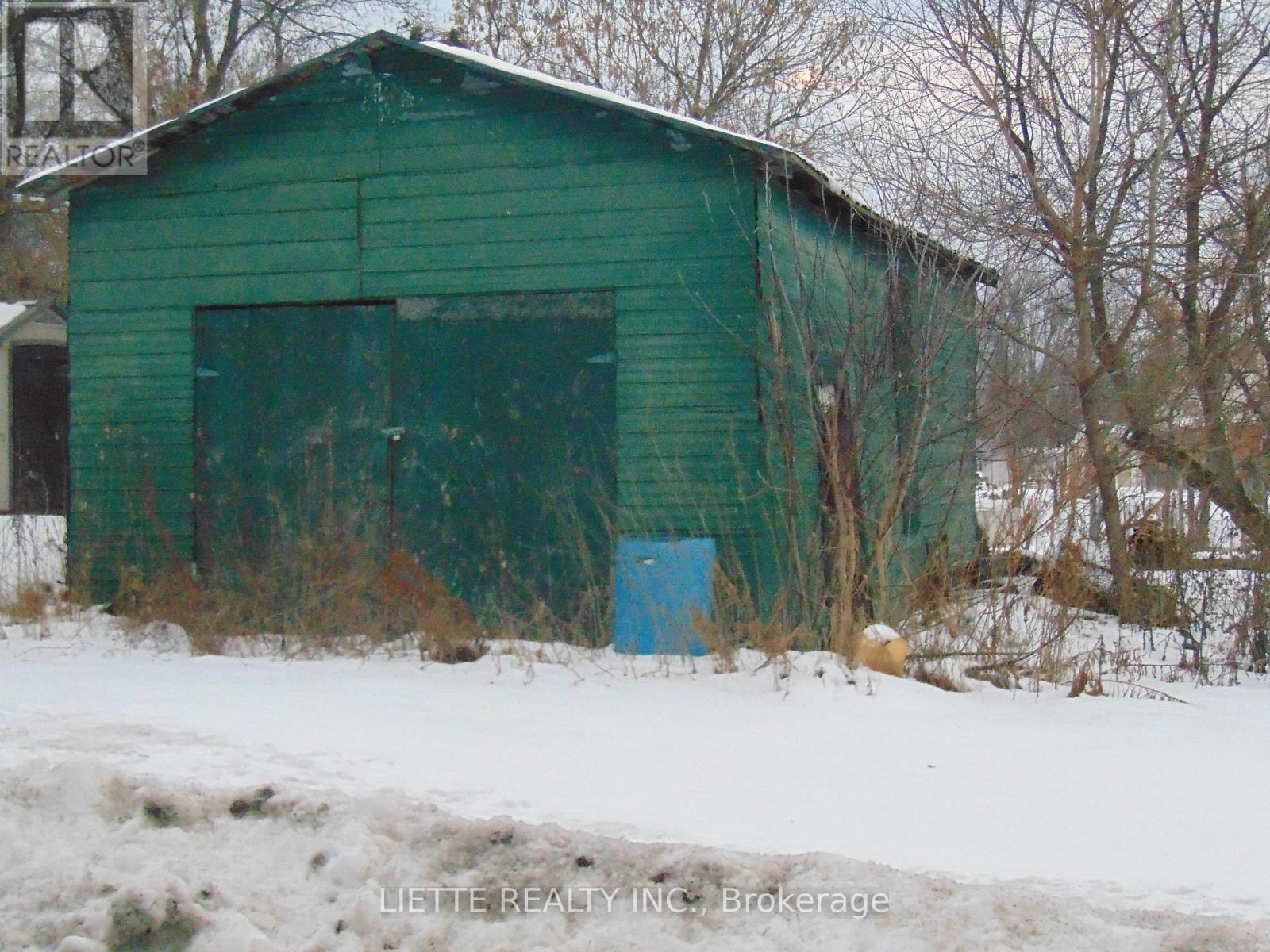 21919 Main Street, North Glengarry, Ontario  K0B 1H0 - Photo 6 - X12645144