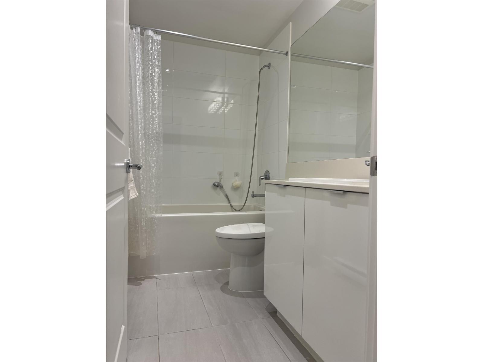 B109 8150 207 Street, Langley, British Columbia  V2Y 4J3 - Photo 10 - R3074498