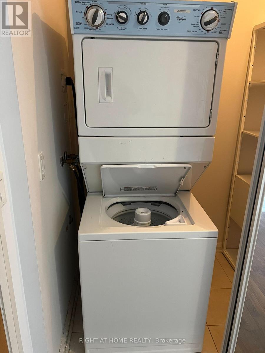 1904 - 220 Forum Drive, Mississauga, Ontario  L4Z 4K1 - Photo 32 - W12645140