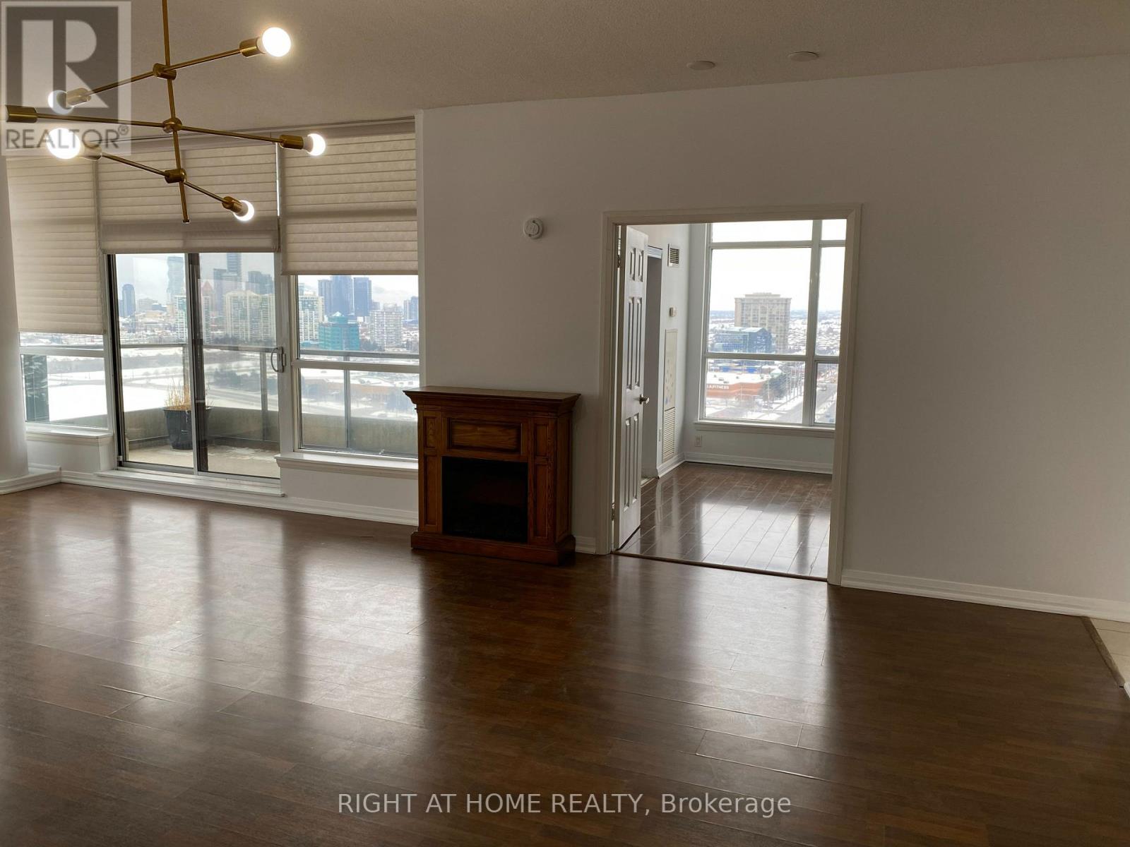 1904 - 220 Forum Drive, Mississauga, Ontario  L4Z 4K1 - Photo 8 - W12645140