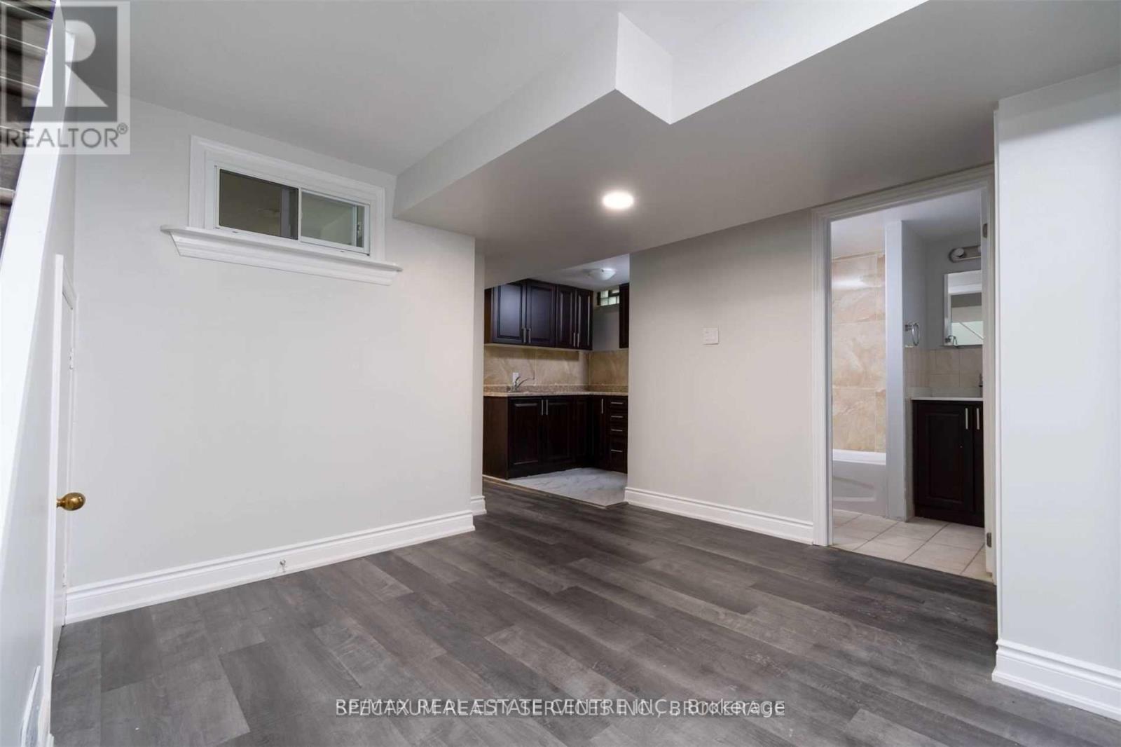 ( Basement ) - 32 Verity Court, Brampton, Ontario  L6Y 2L7 - Photo 4 - W12645142