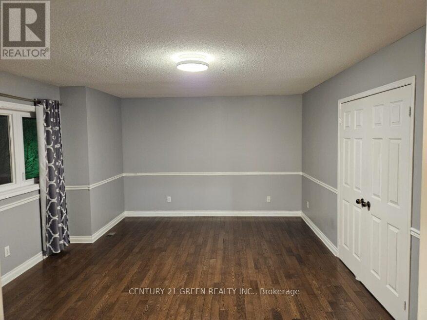 Main & 2nd Floor - 3299 Cactus Gate, Mississauga, Ontario  L5N 8A5 - Photo 14 - W12642982