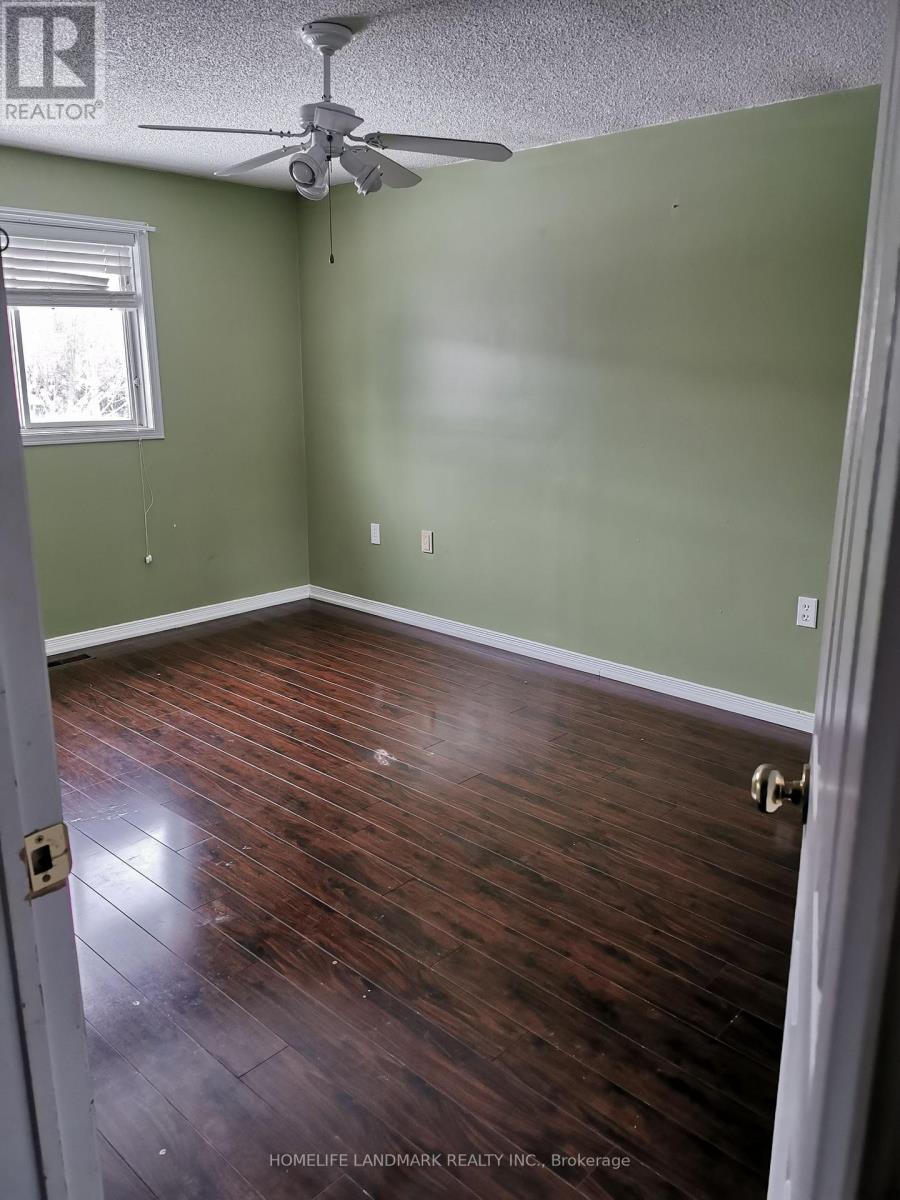 29 Finlay Road, Barrie (West Bayfield), Ontario  L4N 7T8 - Photo 6 - S12645148