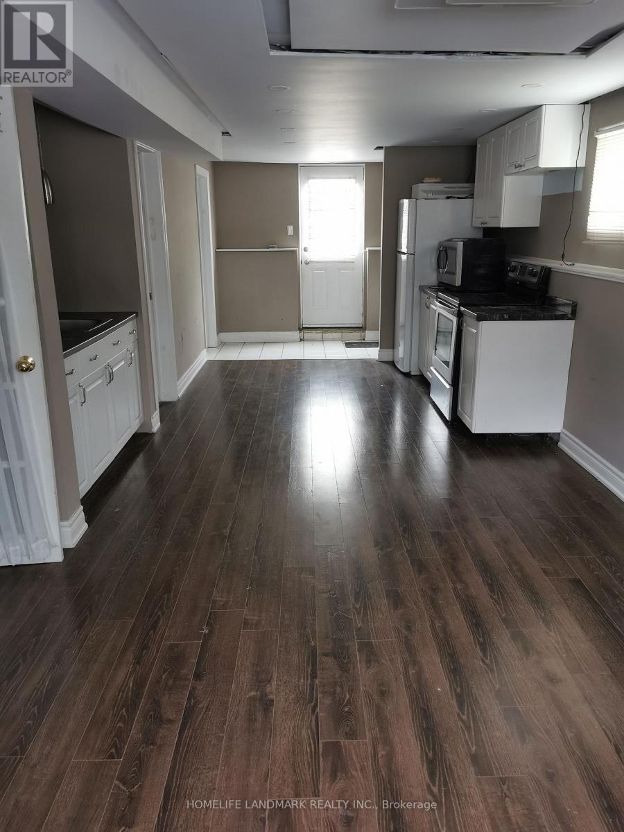 29 Finlay Road, Barrie (West Bayfield), Ontario  L4N 7T8 - Photo 7 - S12645148