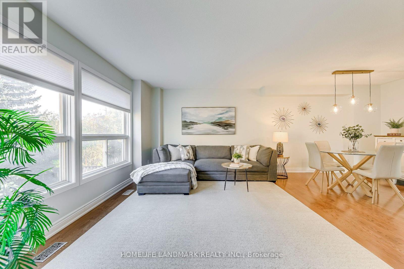 1201 Lindsay Drive, Oakville, Ontario  L6M 3B8 - Photo 3 - W12645152