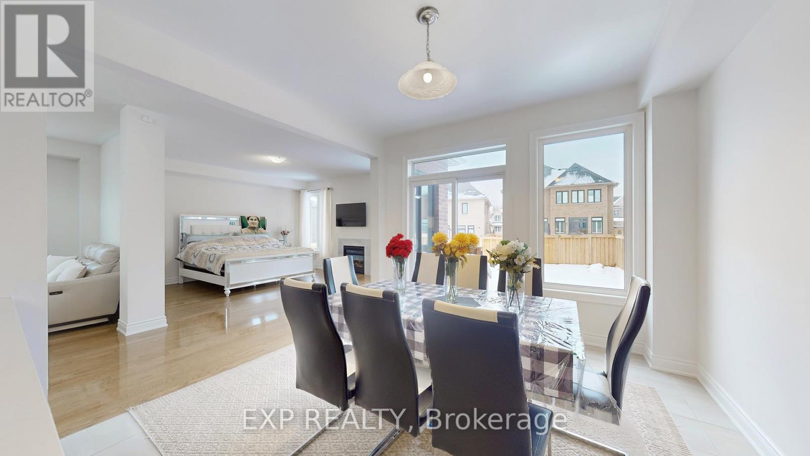 19 Meadow Vista Crescent, East Gwillimbury, Ontario  L9N 0T4 - Photo 12 - N12645156