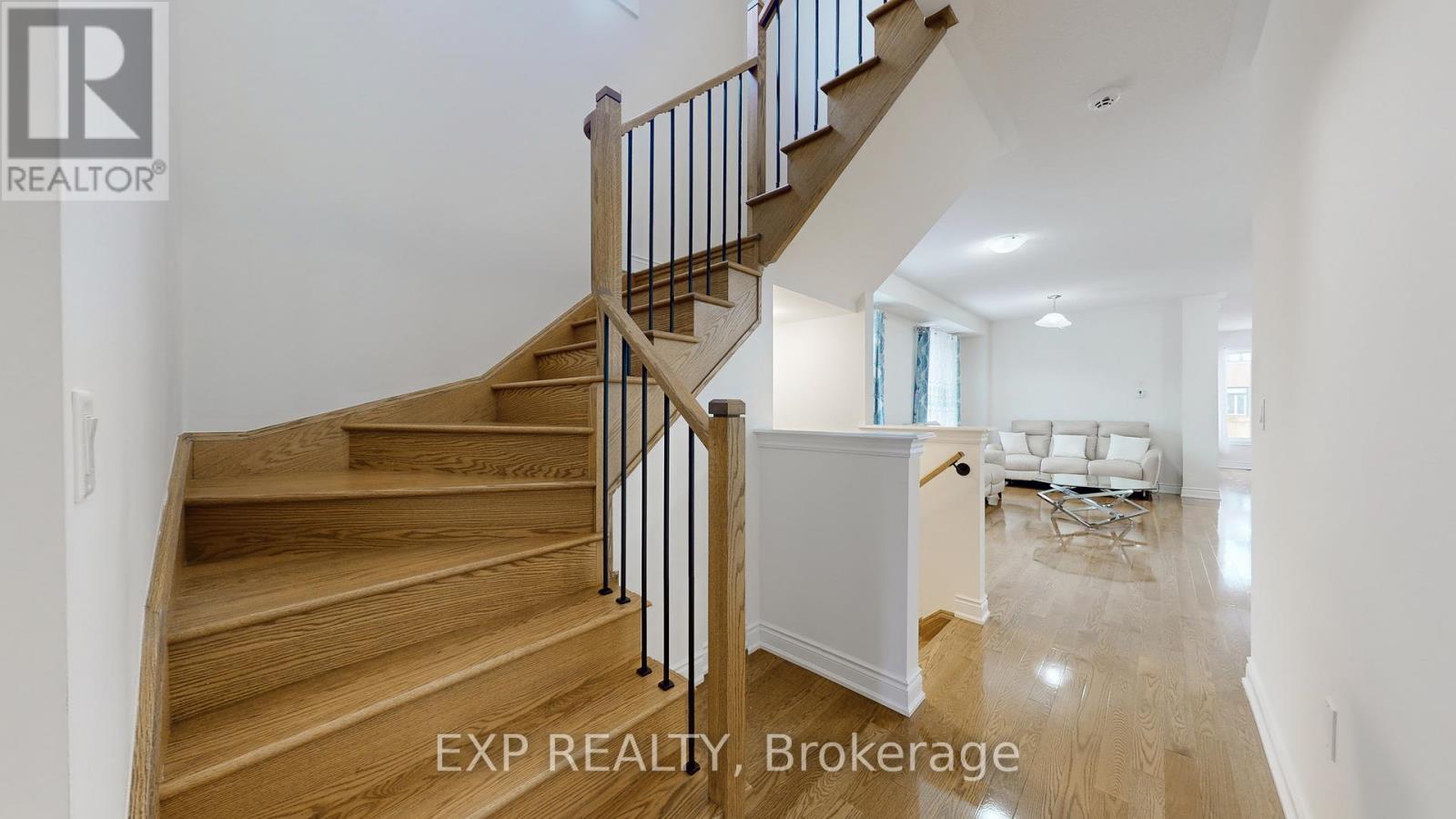 19 Meadow Vista Crescent, East Gwillimbury, Ontario  L9N 0T4 - Photo 20 - N12645156