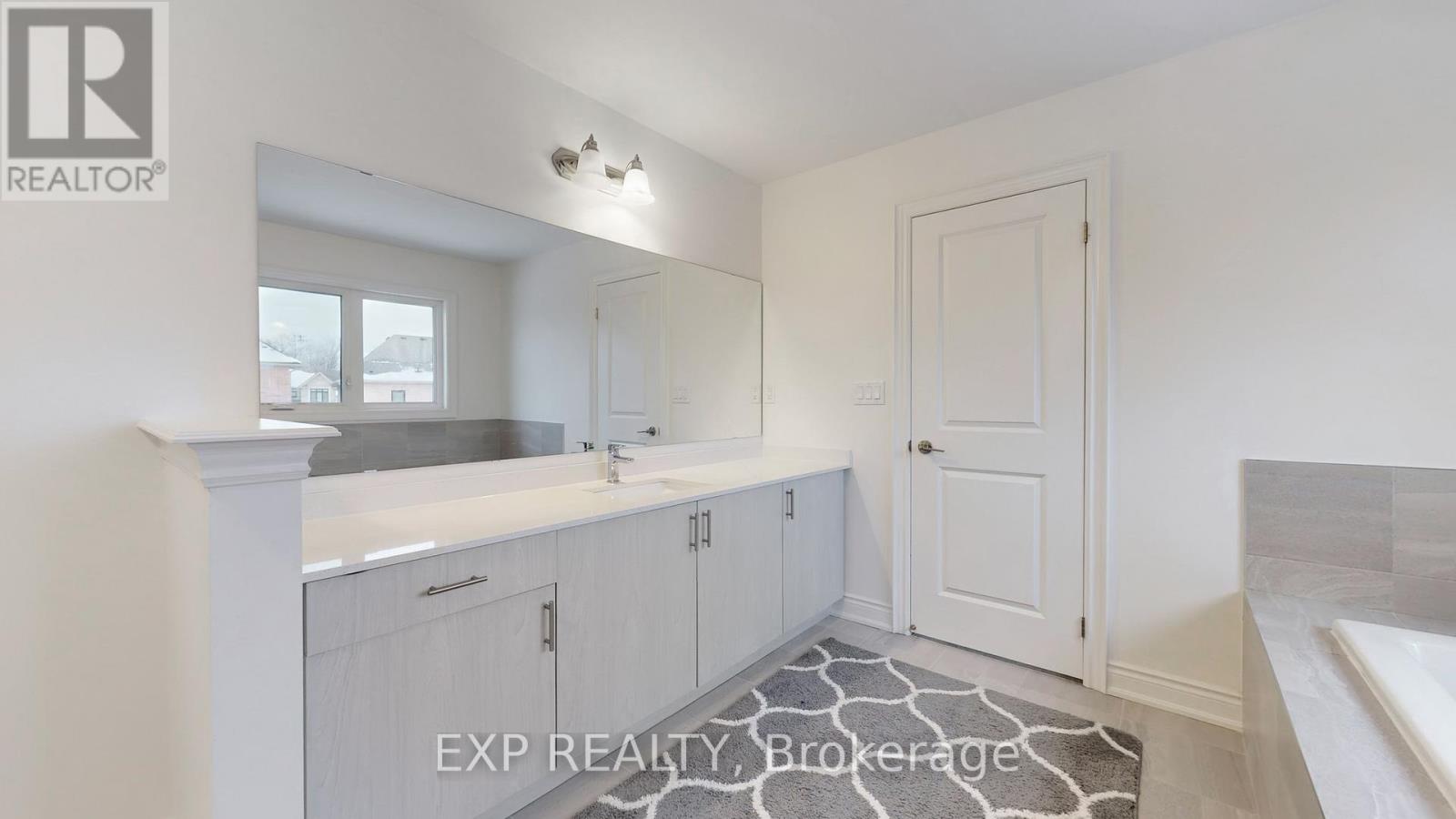 19 Meadow Vista Crescent, East Gwillimbury, Ontario  L9N 0T4 - Photo 25 - N12645156