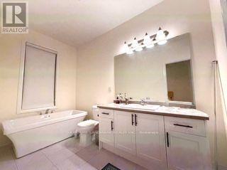 11409 Leslie Street, Richmond Hill, Ontario  L4S 0P3 - Photo 3 - N12637802