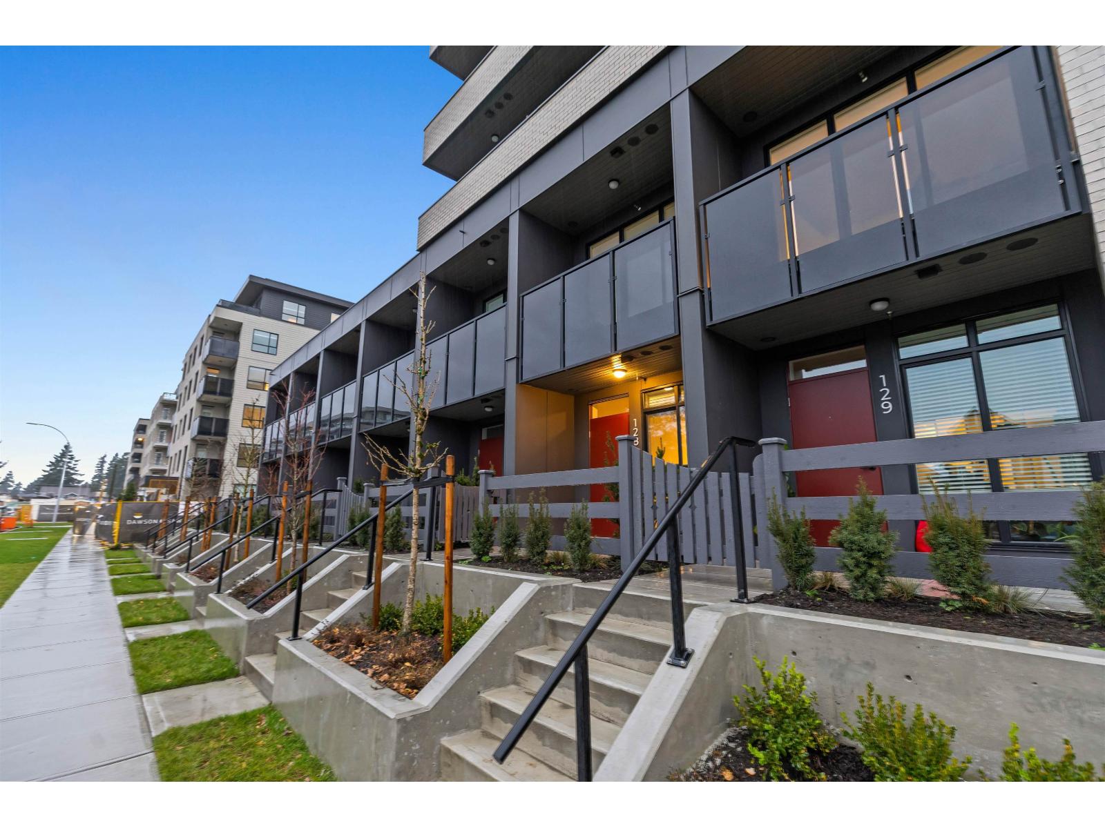 128 8509 158 Street, Surrey, British Columbia  V4N 6Y6 - Photo 2 - R3073812