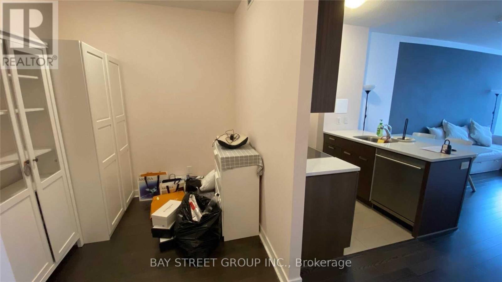 2006 - 295 Adelaide Street W, Toronto, Ontario  M5V 0L4 - Photo 6 - C12645168