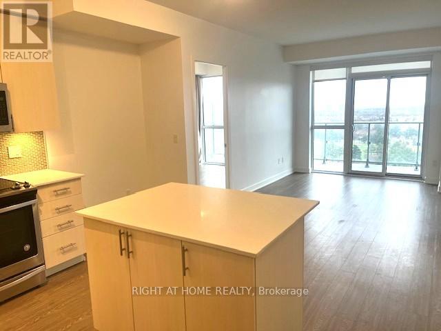 1005 - 4655 Glen Erin Drive, Mississauga, Ontario  L5M 0Z1 - Photo 5 - W12556828