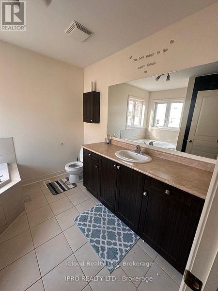 (Upper) - 15 Baby Pointe Trail, Brampton, Ontario  L7A 0W1 - Photo 11 - W12628612