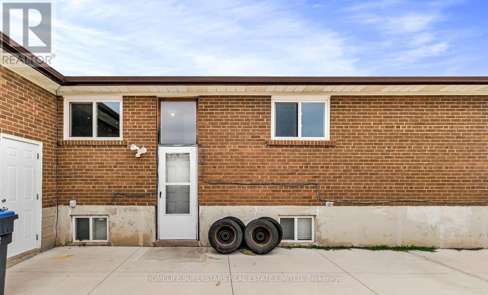 Upper Level - 3716 Teeswater Road, Mississauga, Ontario  L4T 2A4 - Photo 23 - W12645180