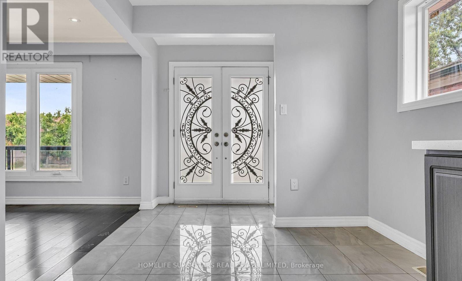 Upper Level - 3716 Teeswater Road, Mississauga, Ontario  L4T 2A4 - Photo 5 - W12645180