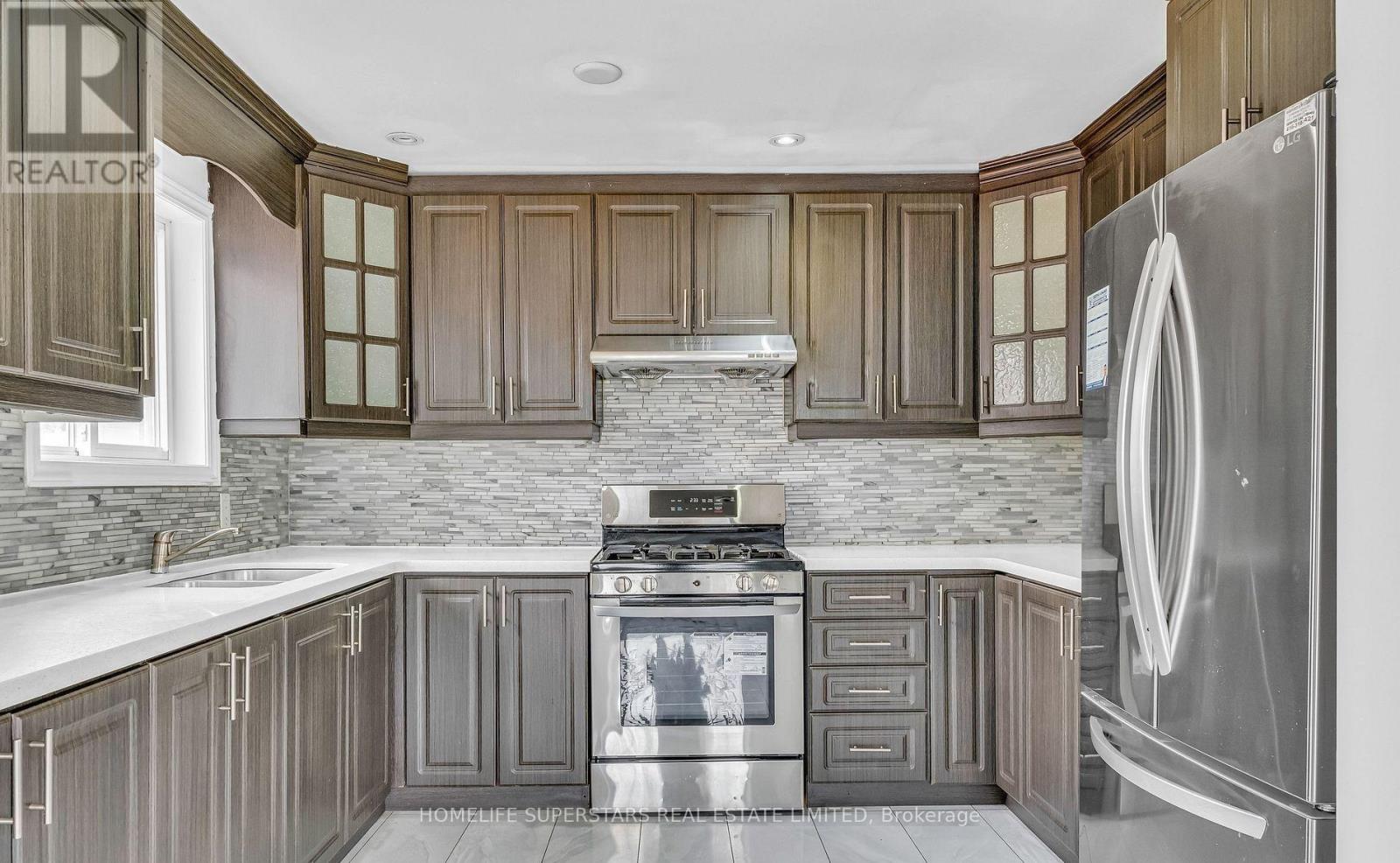 Upper Level - 3716 Teeswater Road, Mississauga, Ontario  L4T 2A4 - Photo 8 - W12645180