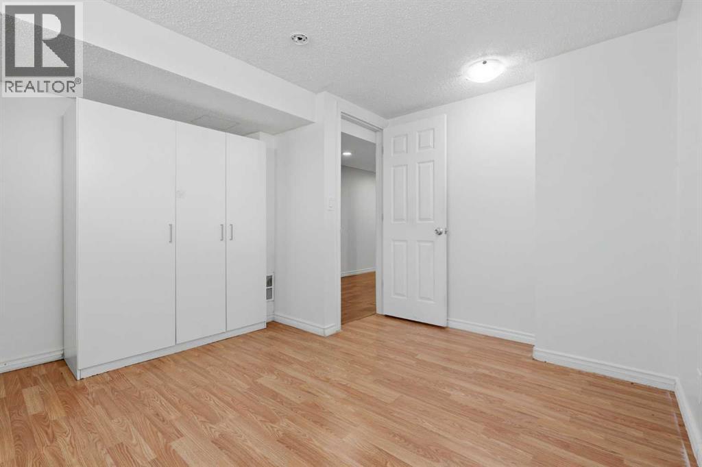 2240 38 Street Se, Calgary, Alberta  T2B 0Z8 - Photo 35 - A2275079