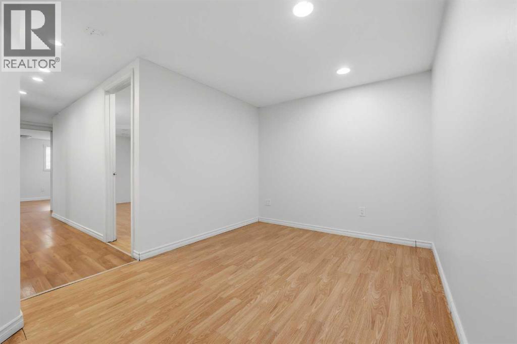2240 38 Street Se, Calgary, Alberta  T2B 0Z8 - Photo 39 - A2275079