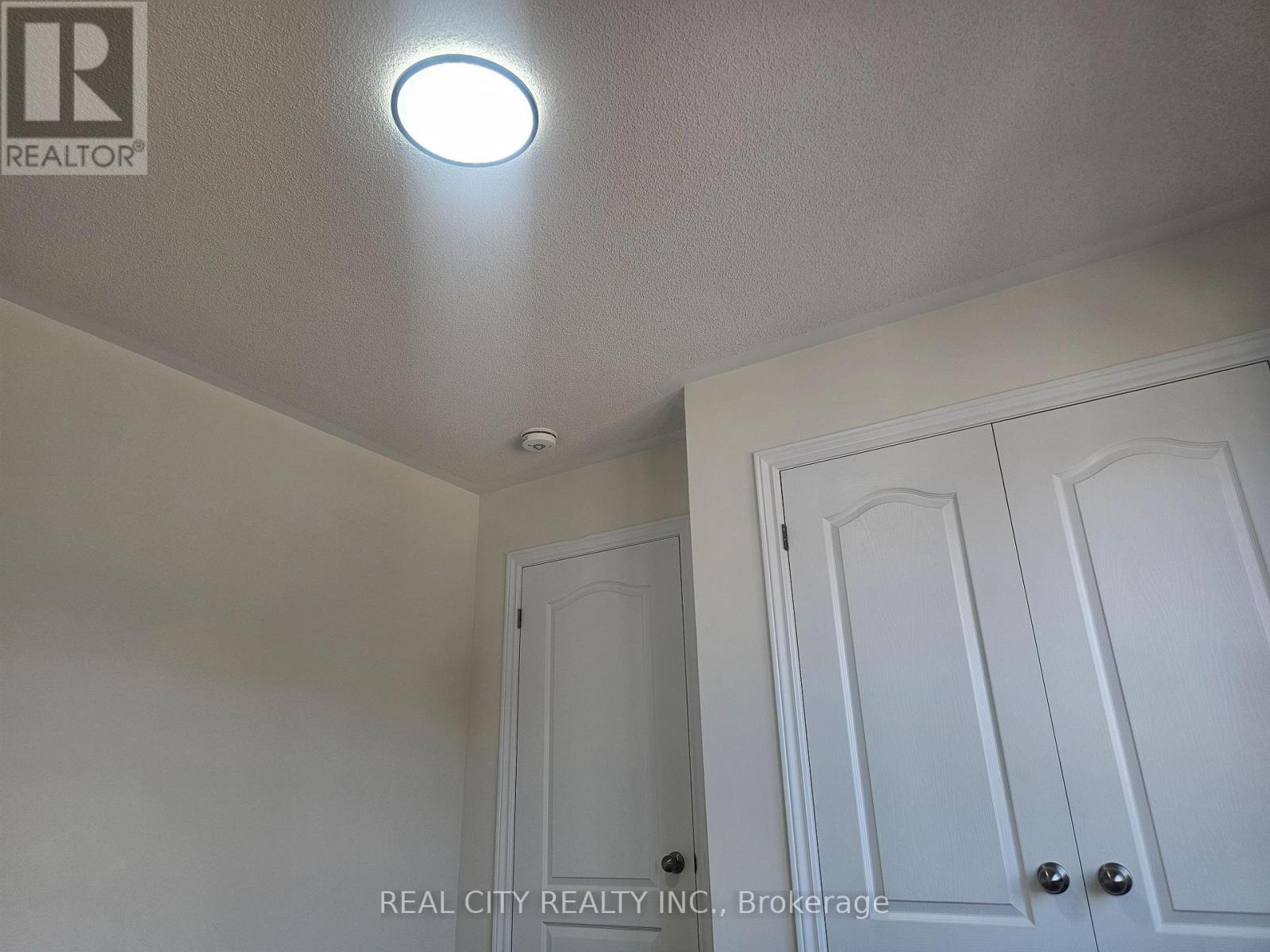 5 Heather Fullerton Road, Georgina, Ontario  L0E 1R0 - Photo 24 - N12441870