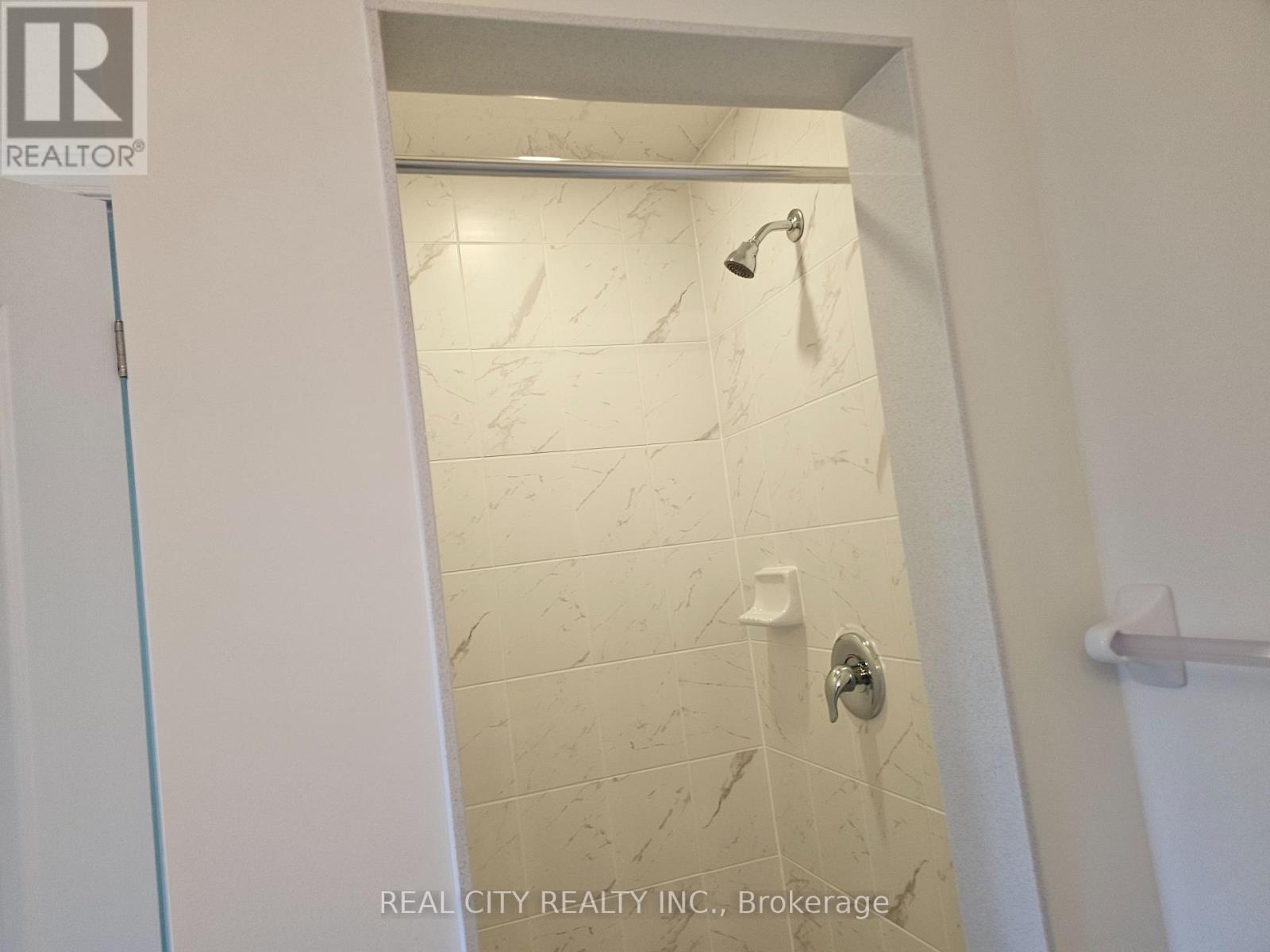 5 Heather Fullerton Road, Georgina, Ontario  L0E 1R0 - Photo 36 - N12441870