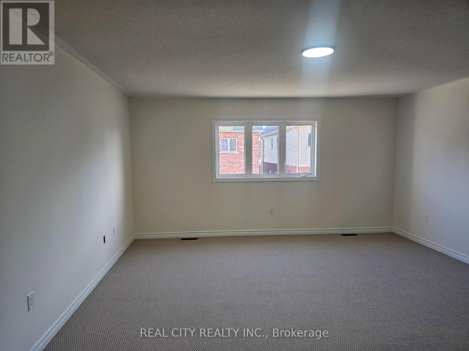 5 Heather Fullerton Road, Georgina, Ontario  L0E 1R0 - Photo 41 - N12441870