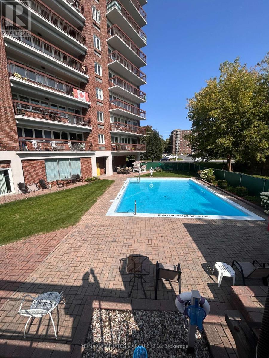 1106 - 308 Second Street E, Cornwall, Ontario  K6H 1Z1 - Photo 11 - X12405340