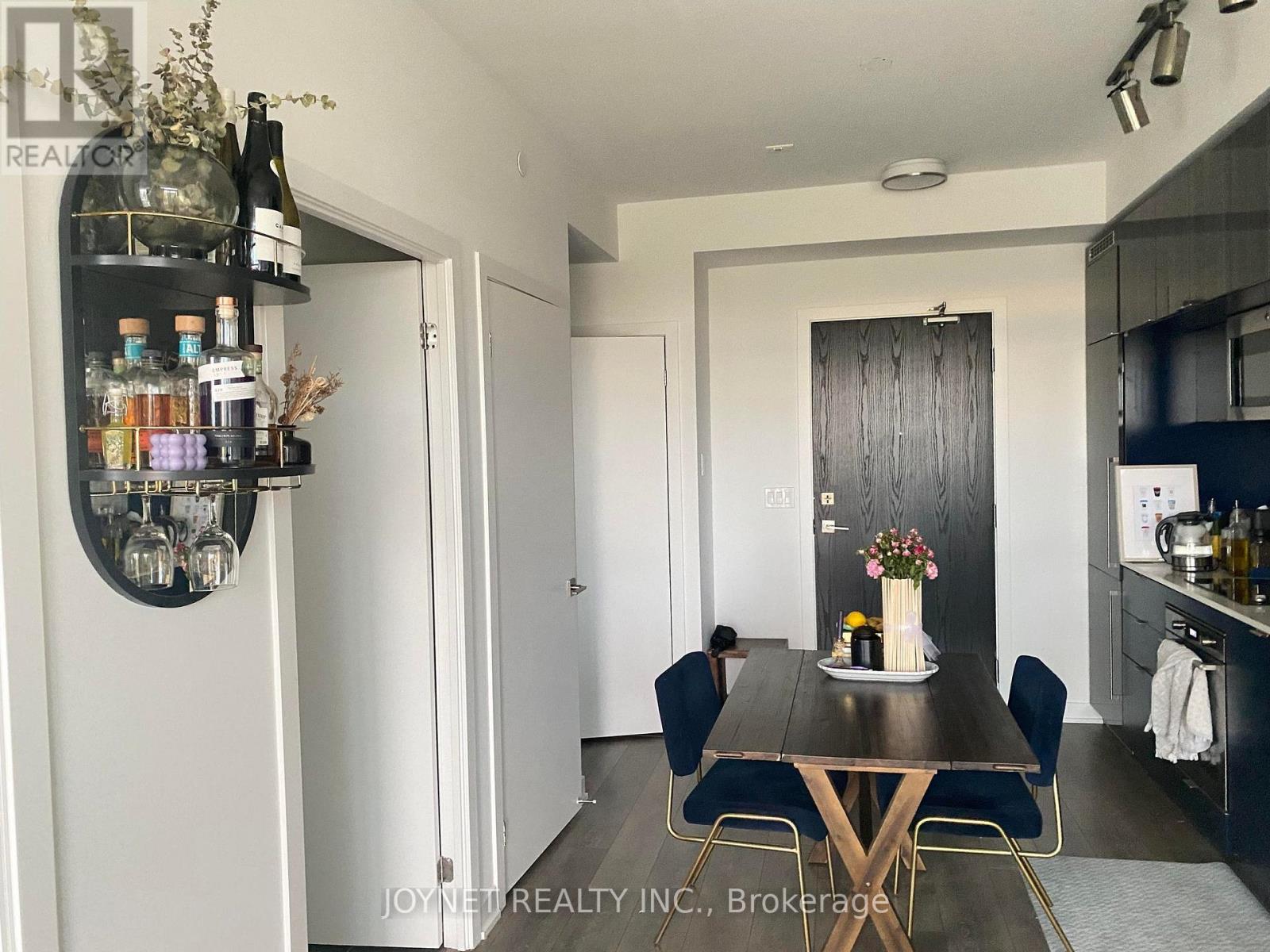 903 - 28 Avondale Avenue, Toronto, Ontario  M2N 0K2 - Photo 5 - C12645184