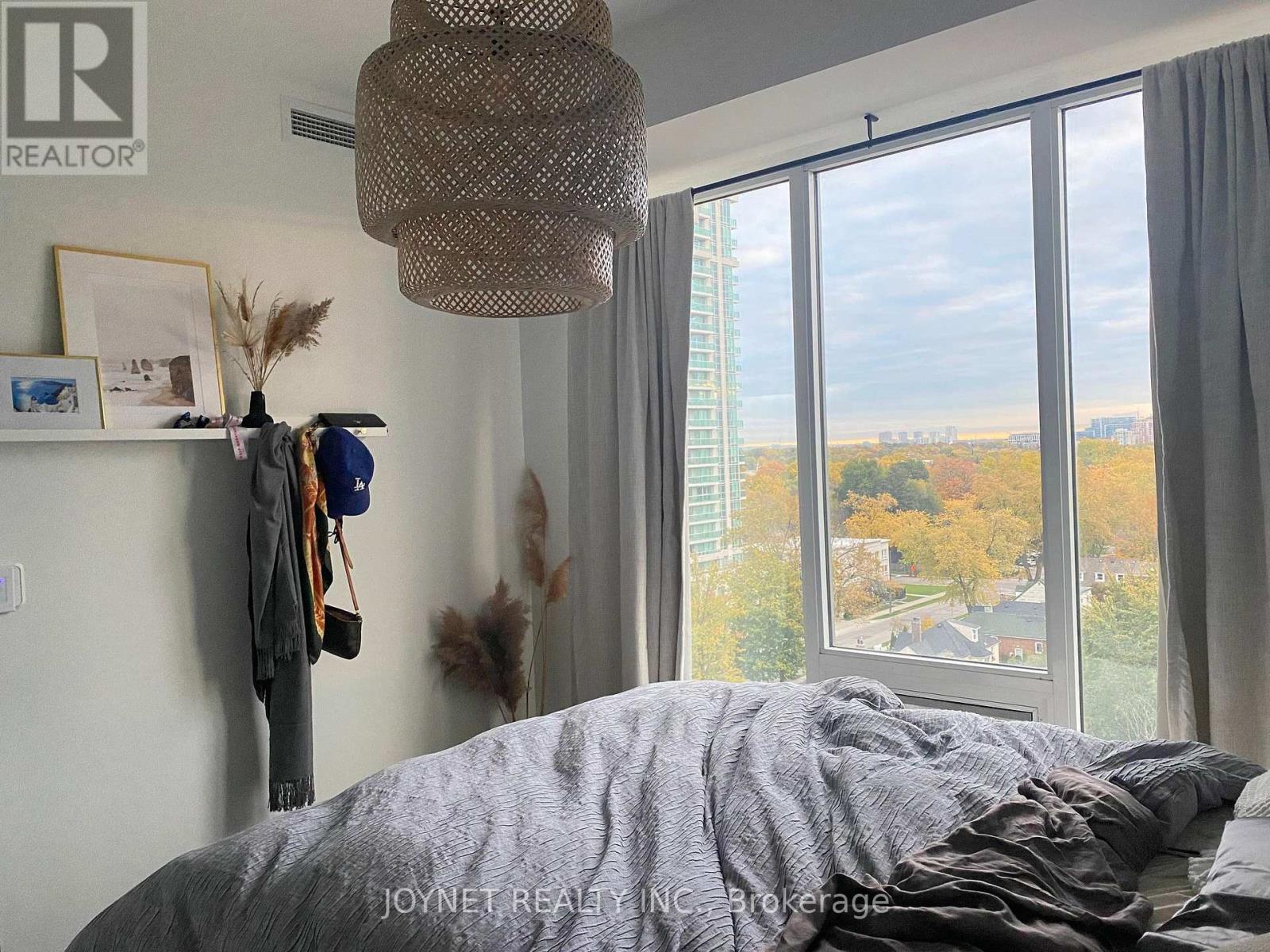 903 - 28 Avondale Avenue, Toronto, Ontario  M2N 0K2 - Photo 8 - C12645184