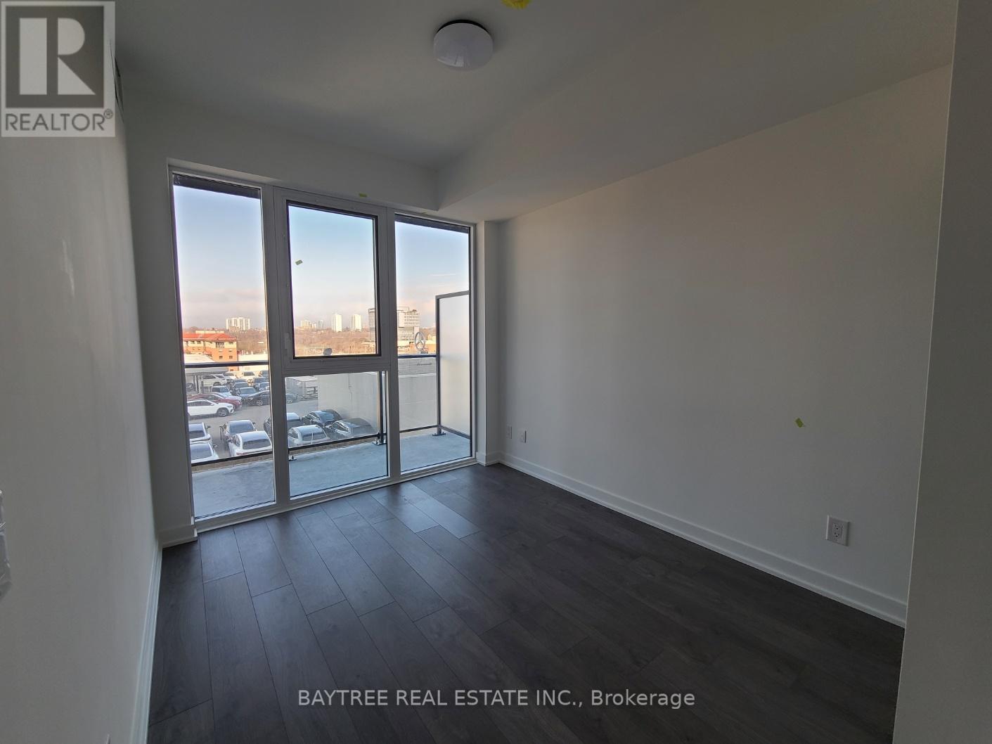 825 - 5 Defries Street, Toronto, Ontario  M5A 0W7 - Photo 4 - C12645194