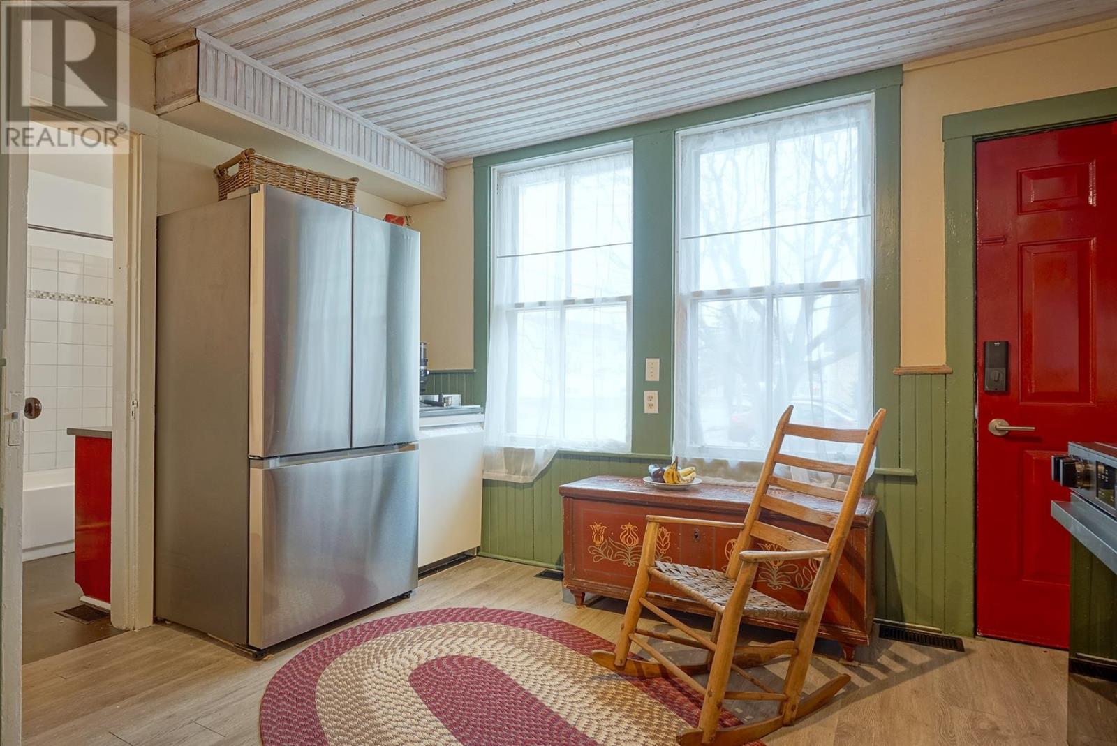 240 Hillsborough Street, Charlottetown, Prince Edward Island  C1A 4X1 - Photo 13 - 202529623