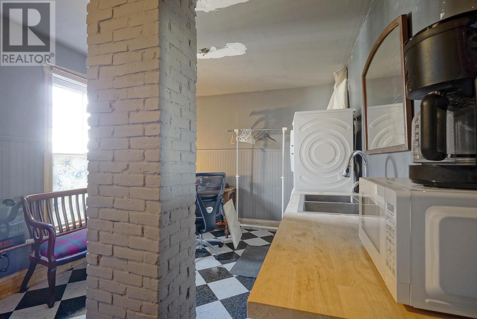 240 Hillsborough Street, Charlottetown, Prince Edward Island  C1A 4X1 - Photo 28 - 202529623