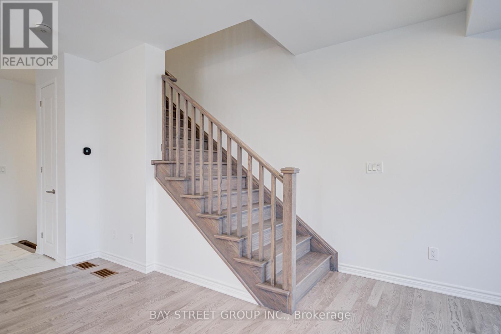 118 Azure Drive, Markham, Ontario  L6C 3M3 - Photo 27 - N12645212