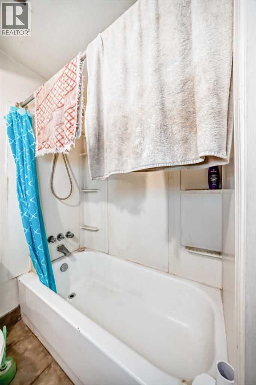 808 Avonlea Place Se, Calgary, Alberta  T2H 1W3 - Photo 42 - A2264800