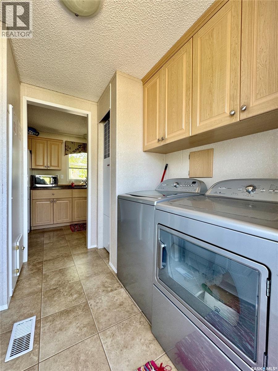 311 Riedel Avenue E, Langenburg, Saskatchewan  S0A 2A0 - Photo 27 - SK005821